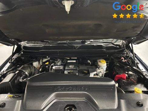 Used 2019 RAM 2500 Laramie AWD/4WD image 9