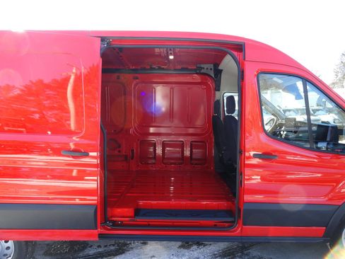 New 2026 Ford Transit 250 148 Medium Roof Extended AWD image 19
