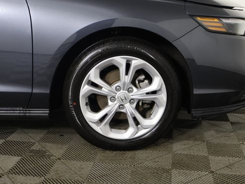 Certified 2025 Honda Accord LX image 18