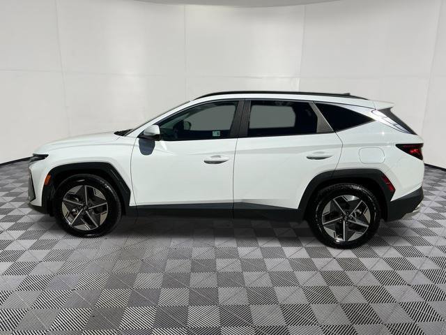 Certified 2025 Hyundai Tucson SEL FWD image 11