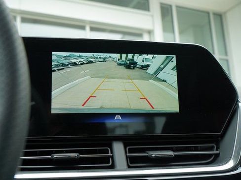 New 2026 Chevrolet Trax RS w/ Sunroof Package image 22