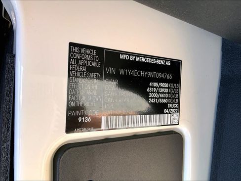 Used 2022 Mercedes-Benz Sprinter 2500 image 38