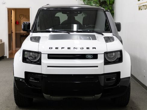 Used 2022 Land Rover Defender 110 X-Dynamic HSE AWD/4WD image 12