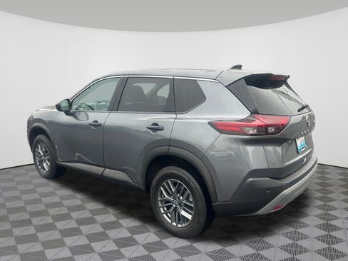 Used 2023 Nissan Rogue S FWD image 11