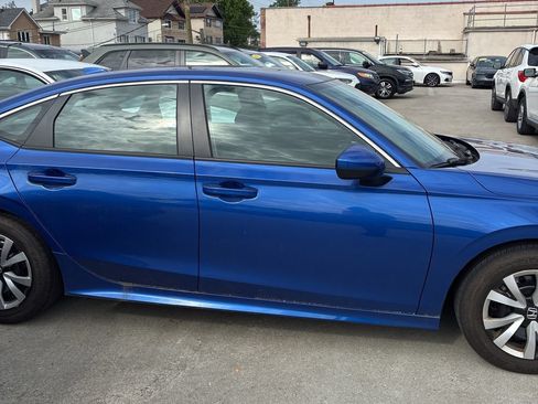 Used 2023 Honda Civic LX image 8