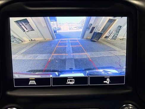 Used 2021 GMC Sierra 3500 AT4 image 29