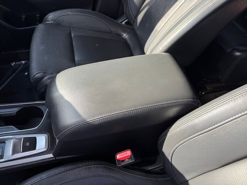 Used 2020 Subaru Ascent Limited w/ Technology Package image 14