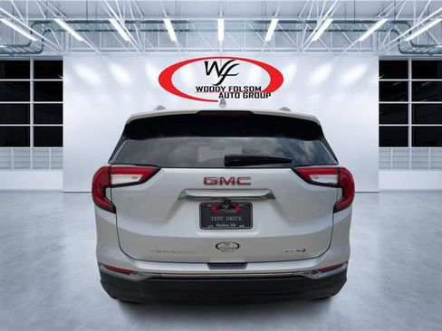 Used 2022 GMC Terrain AT4 w/ LPO, Floor Liner Package AWD/4WD image 39