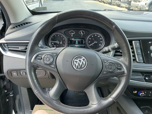 Used 2018 Buick Enclave Premium w/ Experience Buick Package image 16