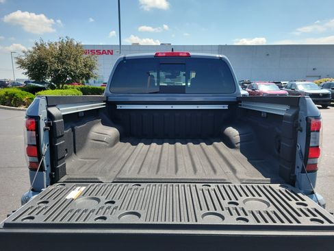 Certified 2025 Nissan Frontier PRO-4X w/ Pro Convenience Package AWD/4WD image 8