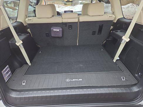 Certified 2023 Lexus GX 460 Premium w/ Premium Plus Package image 39