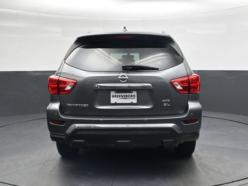 Used 2019 Nissan Pathfinder SL AWD/4WD image 7
