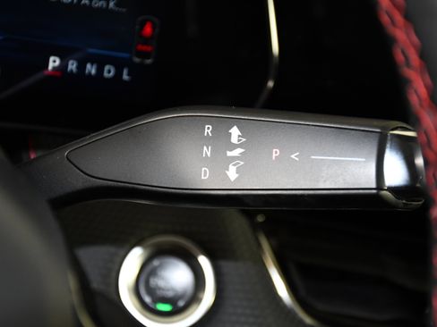 Used 2025 Chevrolet Equinox RS AWD/4WD image 24
