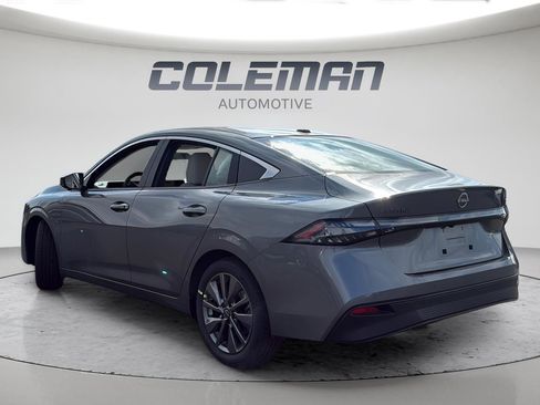 New 2026 Nissan Sentra SL w/ Floor Mat Package image 4