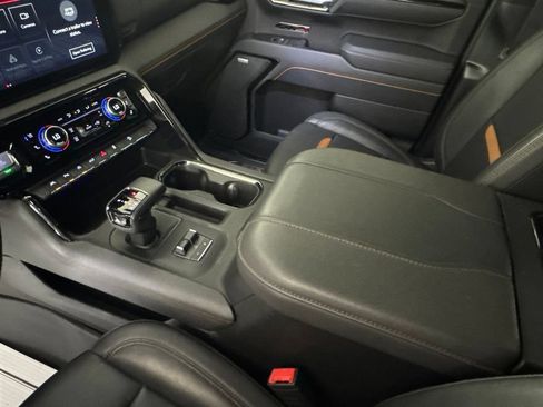 Certified 2025 GMC Sierra 1500 AT4 AWD/4WD image 22