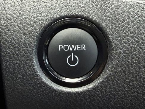 Certified 2025 Toyota Camry SE w/ Convenience Package FWD image 20