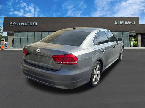 Used 2013 Volkswagen Passat 2.5 SE image 5