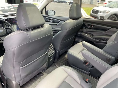 Used 2023 Subaru Ascent Onyx Edition Limited AWD/4WD image 11