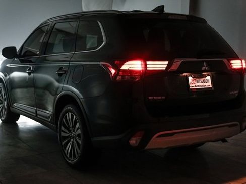 Used 2019 Mitsubishi Outlander SEL image 43