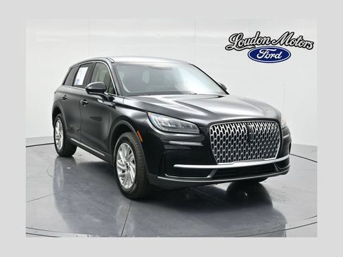 Used 2025 Lincoln Corsair AWD image 1