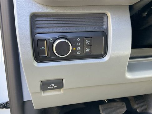 New 2026 Ford F250 XL w/ F-250 >10K GVWR Package image 12