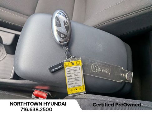 Used 2024 Hyundai Kona SEL w/ Convenience Package AWD/4WD image 19