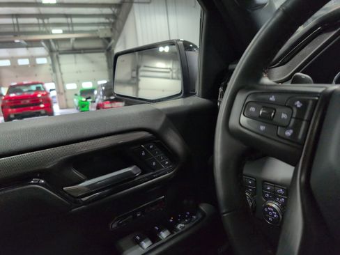 Used 2024 GMC Sierra 1500 AT4 w/ Technology Package image 23