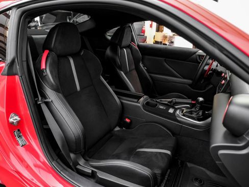 Used 2025 Toyota GR86 Premium w/ ALL Weather Mat Package (TMS) RWD image 31