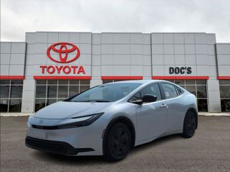 New 2026 Toyota Prius LE video 1