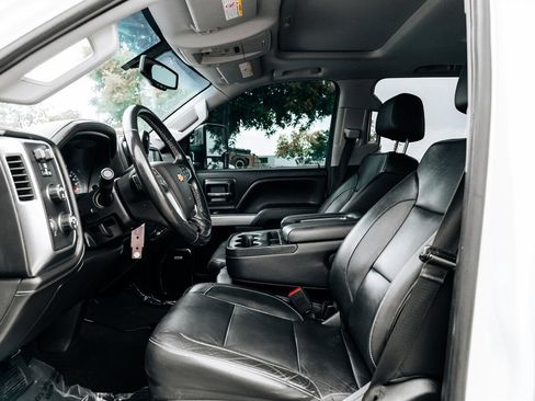 Used 2018 Chevrolet Silverado 2500 LTZ w/ Custom Sport Edition AWD/4WD image 20