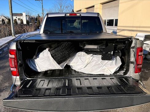 Used 2019 RAM 1500 Limited image 33