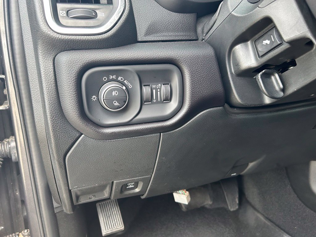 Used 2022 RAM 2500 Laramie AWD/4WD image 20