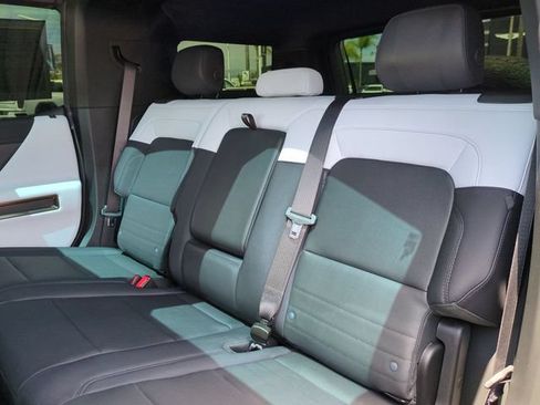 Used 2024 GMC Hummer EV 2X AWD/4WD image 25