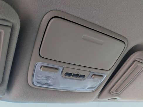 Used 2003 Honda Odyssey EX-L image 23