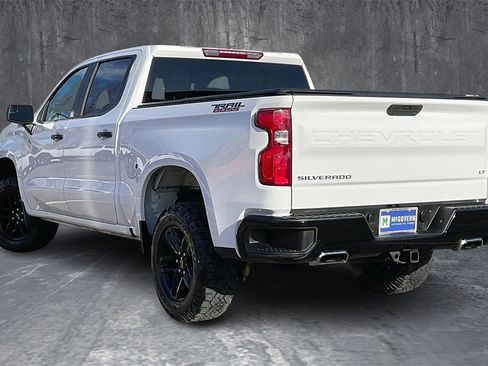 Used 2021 Chevrolet Silverado 1500 LT Trail Boss image 4
