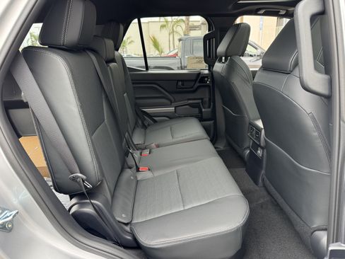 New 2026 Toyota 4Runner TRD Sport Premium AWD/4WD image 5