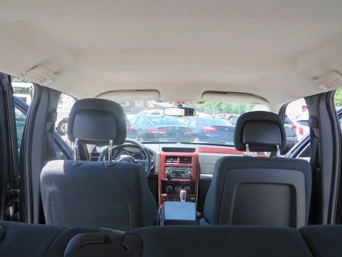 Used 2012 Jeep Liberty Sport image 15