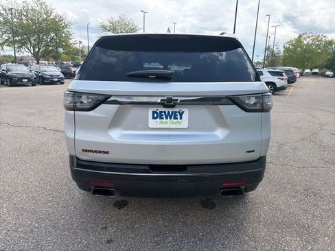 Used 2021 Chevrolet Traverse Premier w/ Redline Edition AWD/4WD image 4