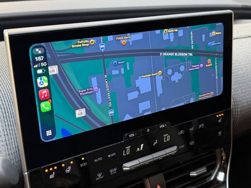 Used 2024 Subaru Solterra Touring w/ Touring Package image 28