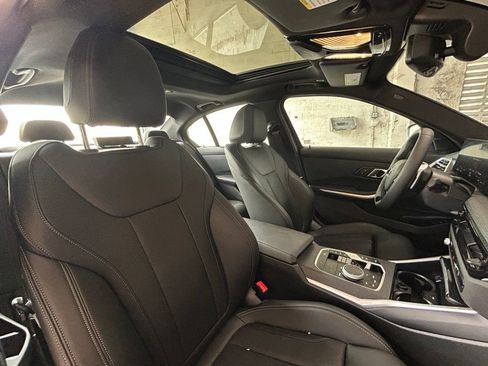 Used 2025 BMW 330i Sedan image 36