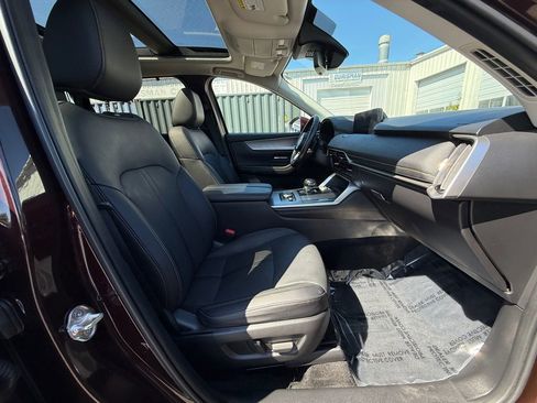 Used 2024 MAZDA CX-90 Plug-In Hybrid w/ Premium Pkg image 27