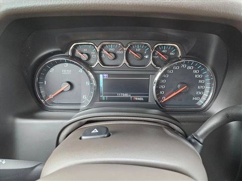 Used 2019 Chevrolet Tahoe LT w/ LT Signature Package image 11