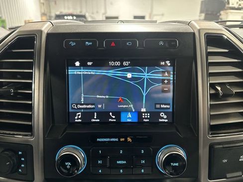 Used 2019 Ford F150 Platinum w/ Equipment Group 701A Luxury image 24