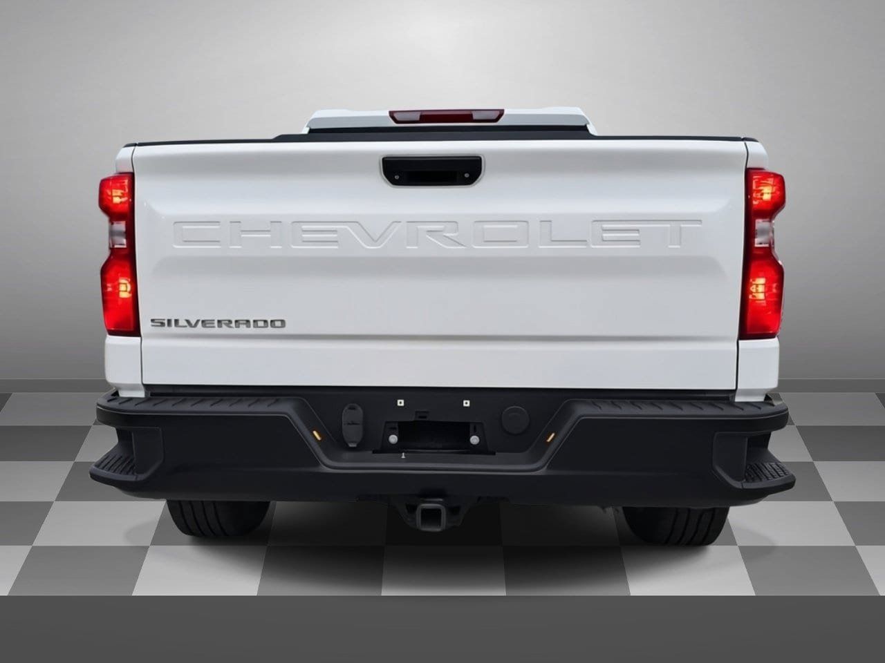 Used 2024 Chevrolet Silverado 1500 W/T w/ Trailering Package AWD/4WD image 5