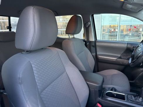 Used 2023 Toyota Tacoma SR image 28