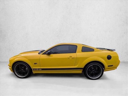 Used 2006 Ford Mustang GT Premium image 8