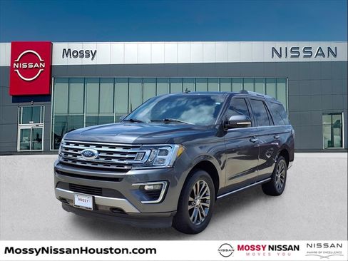 Used 2020 Ford Expedition Limited image 4