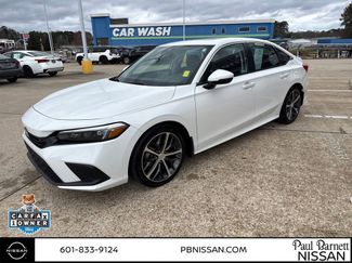 Used 2024 Honda Civic Touring video 2