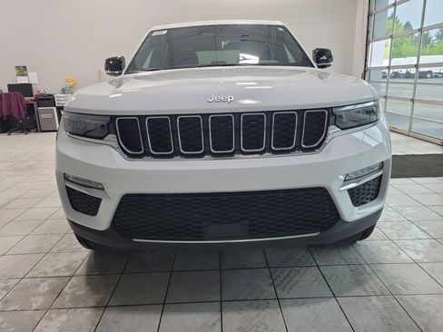 New 2025 Jeep Grand Cherokee Limited AWD/4WD image 3