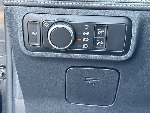 Used 2024 Ford Mustang Premium RWD image 10